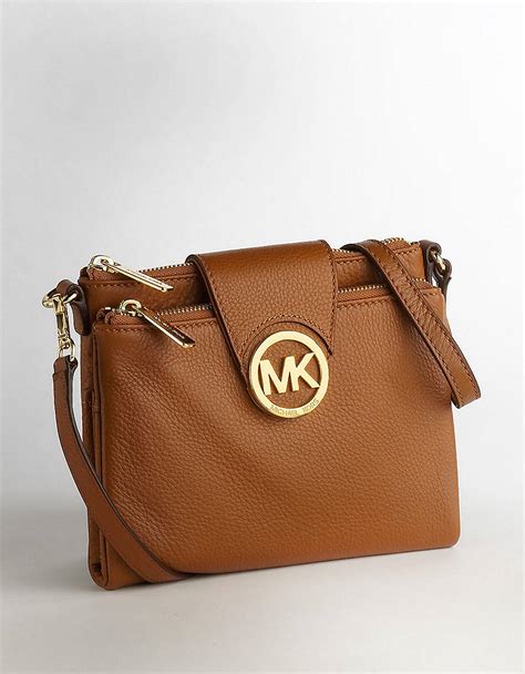 is there anything wrong with michael kors outlet bags|Michael Kors tote clearance.